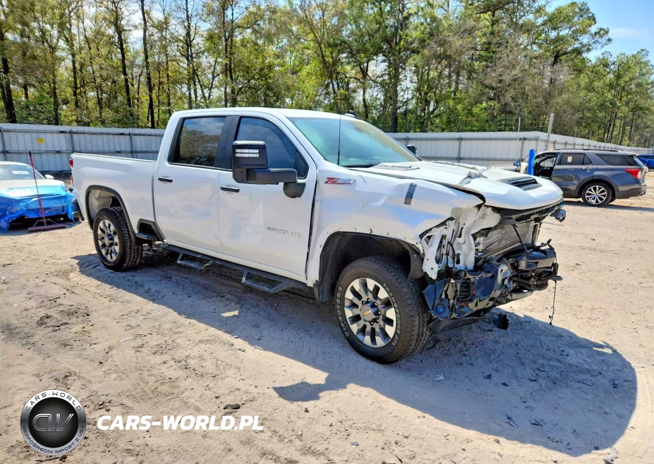 2024 Chevrolet Silverado K2500 Custom VIN:1GC4YMEY2RF274682 - 4