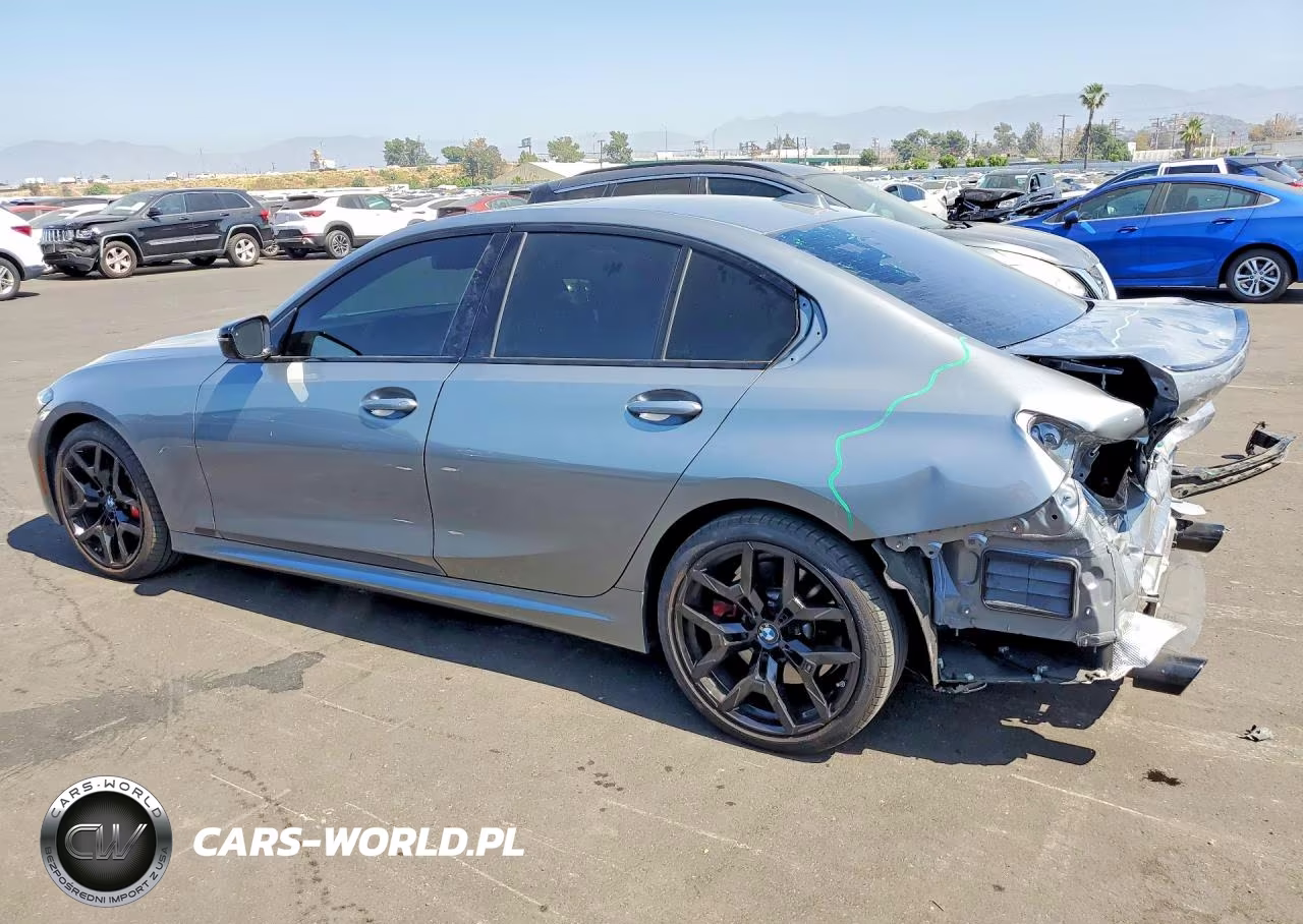 2025 BMW 330I VIN:3MW69CW08S8F39030 - 2