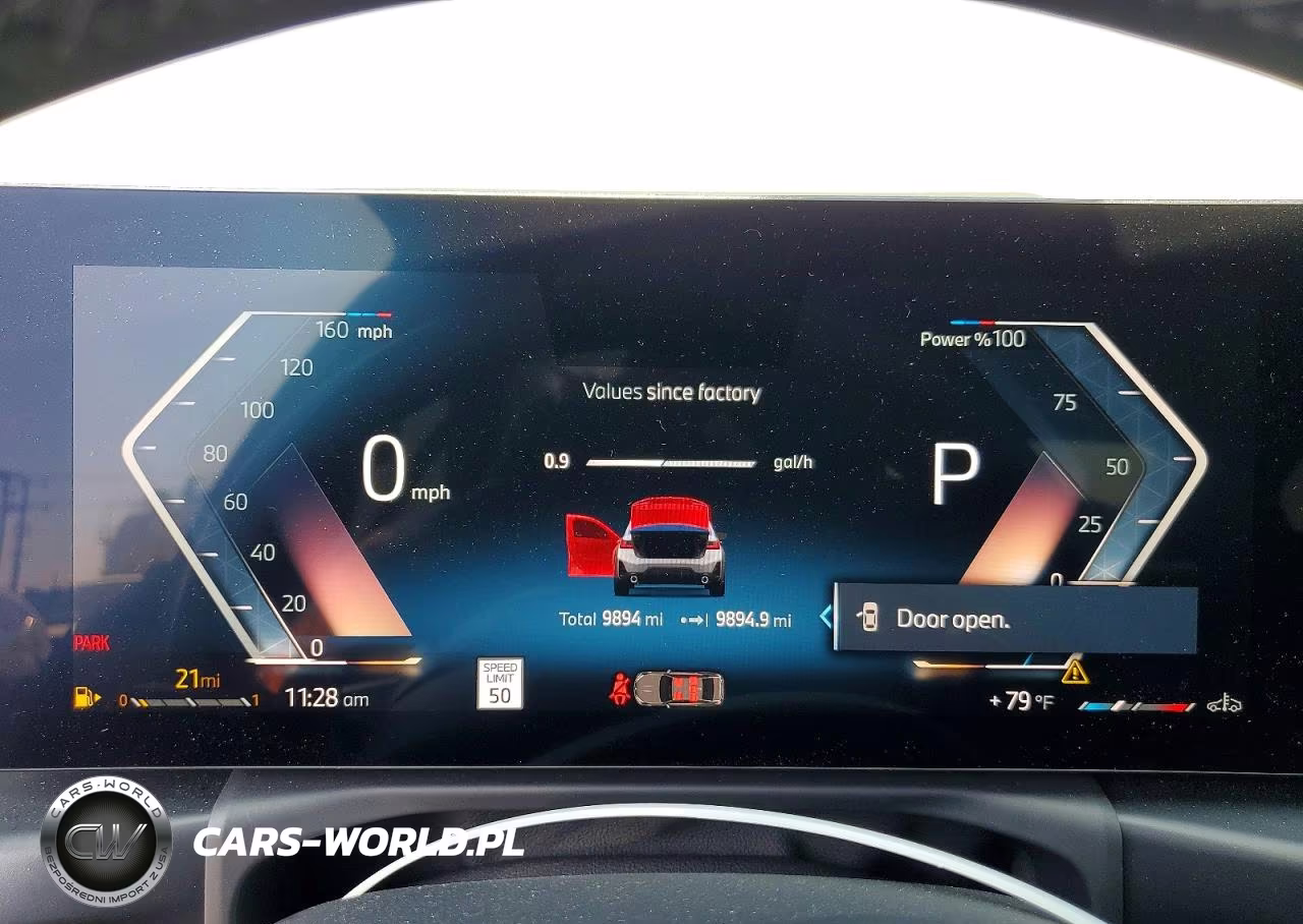 2025 BMW 330I VIN:3MW69CW08S8F39030 - 9