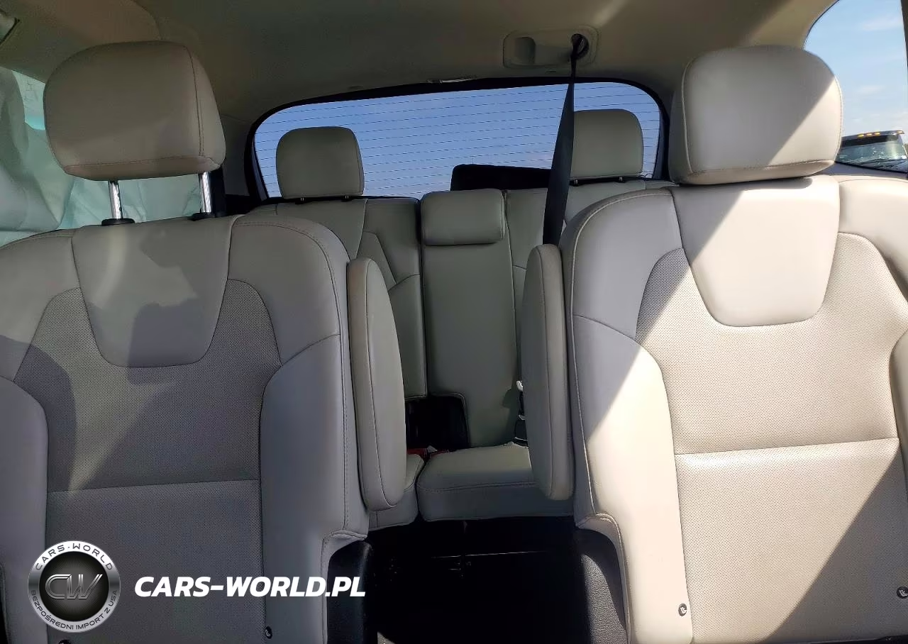 2020 Kia Telluride S VIN:5XYP64HC8LG080312 - 10