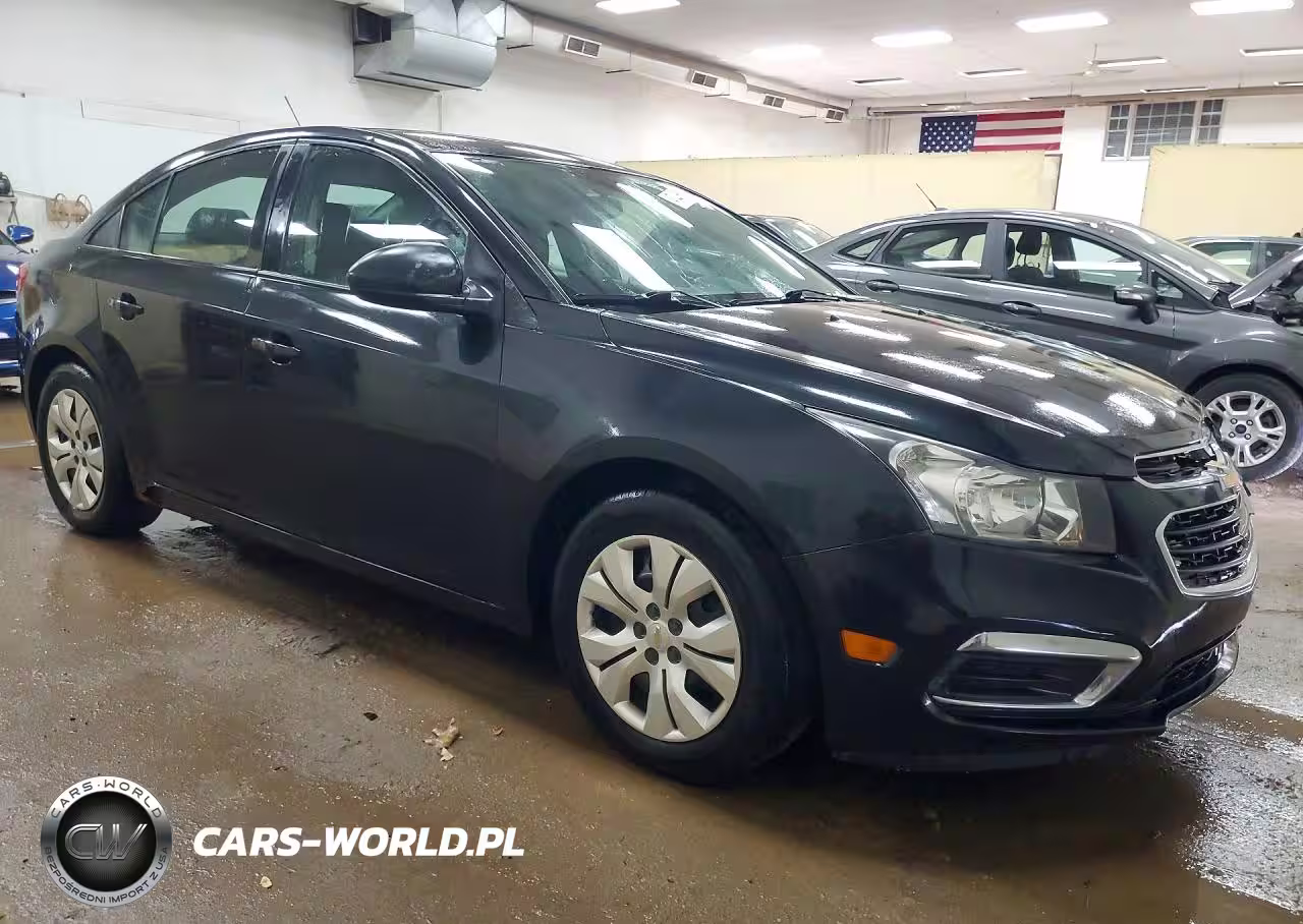 2015 Chevrolet Cruze Ls VIN:1G1PA5SH9F7131125 - 4