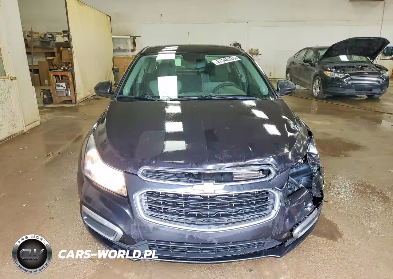 2015 Chevrolet Cruze Ls VIN:1G1PA5SH9F7131125 - 5