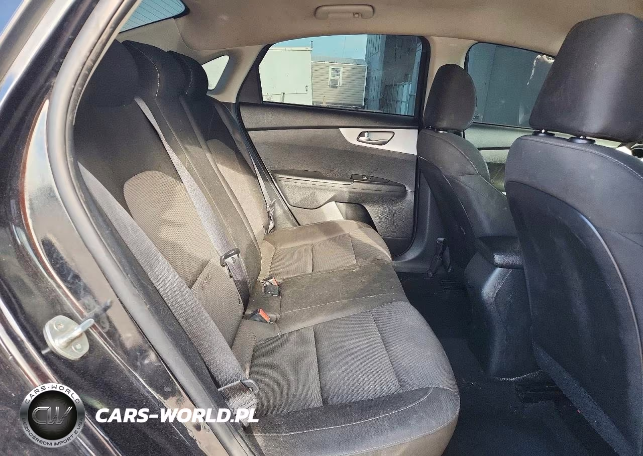 2024 Kia Forte Lxs VIN:3KPF24AD1RE714768 - 10
