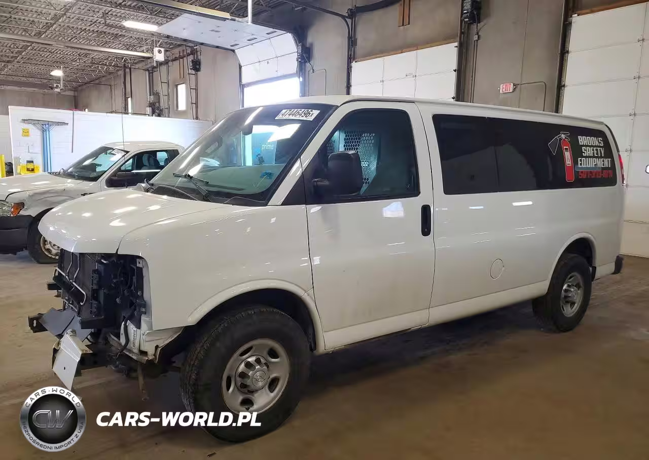 2017 Chevrolet Express 2500 Cargo Utility - Service Van