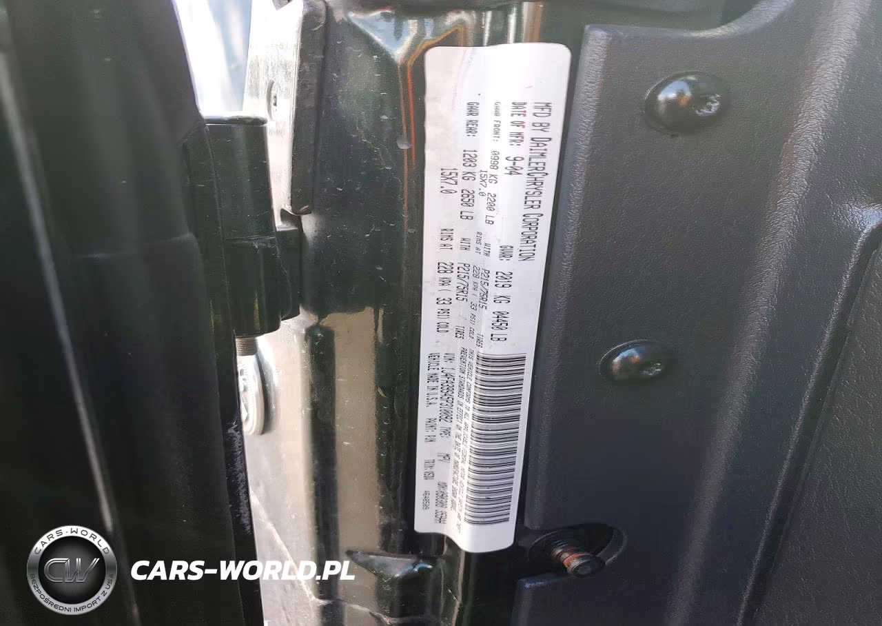 2005 Jeep Wrangler X VIN:1J4FA39S45P310092 - 12