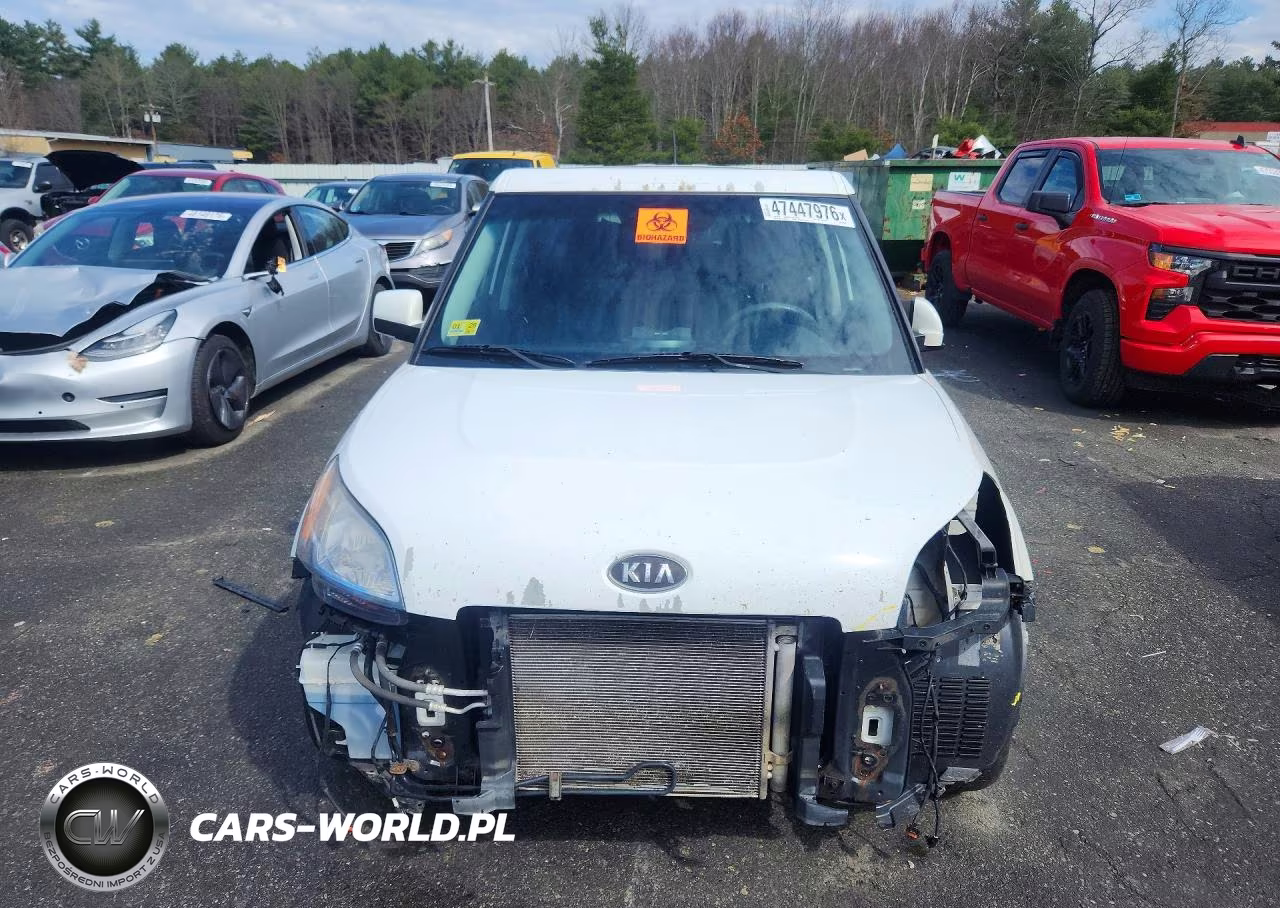 2011 Kia Soul + VIN:KNDJT2A29B7268529 - 5