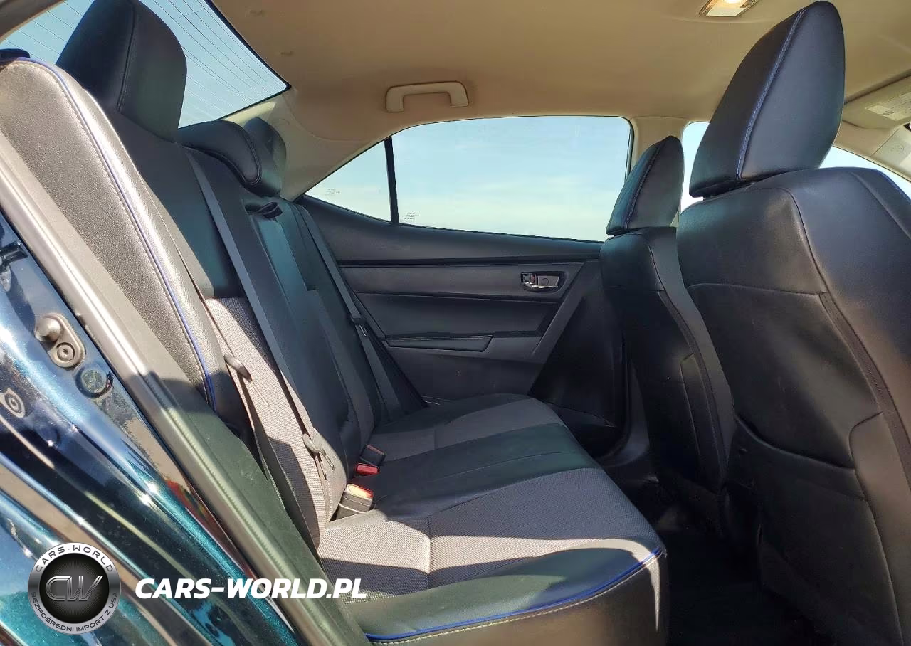 2017 Toyota Corolla Se VIN:5YFBURHE8HP651668 - 10