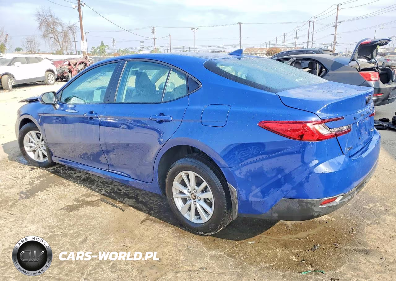2026 Toyota Camry Le VIN:4T1DAACK8TU250001 - 2