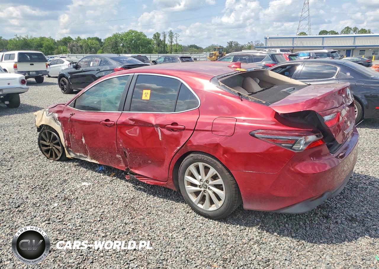 2021 Toyota Camry Le VIN:4T1C11AK6MU421859 - 2