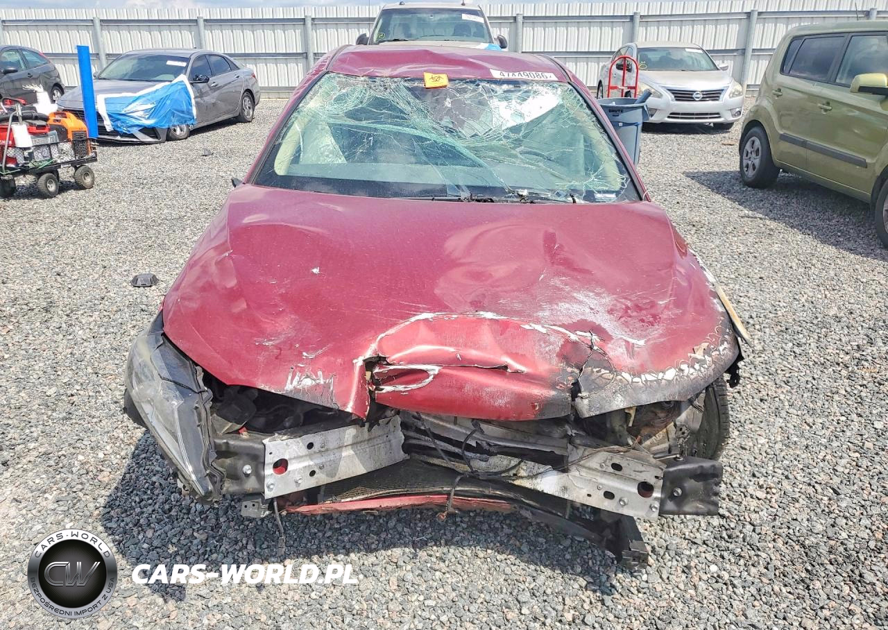 2021 Toyota Camry Le VIN:4T1C11AK6MU421859 - 5