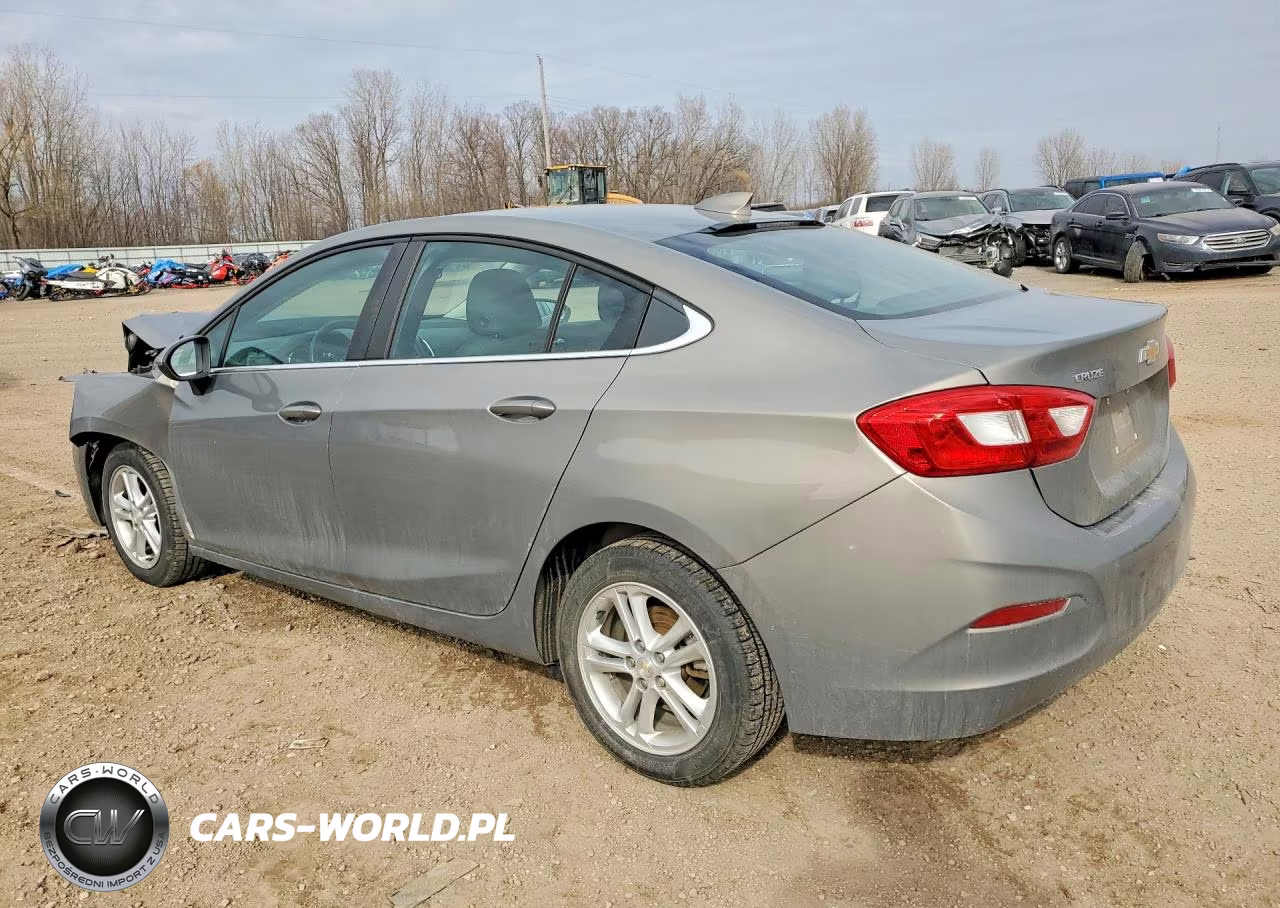 2017 Chevrolet Cruze Lt VIN:1G1BE5SM3H7246933 - 2