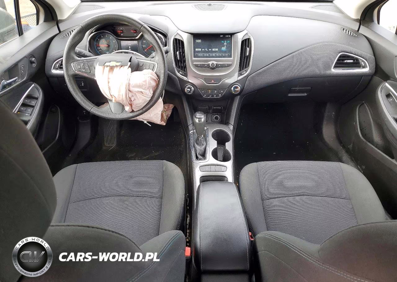 2017 Chevrolet Cruze Lt VIN:1G1BE5SM3H7246933 - 8