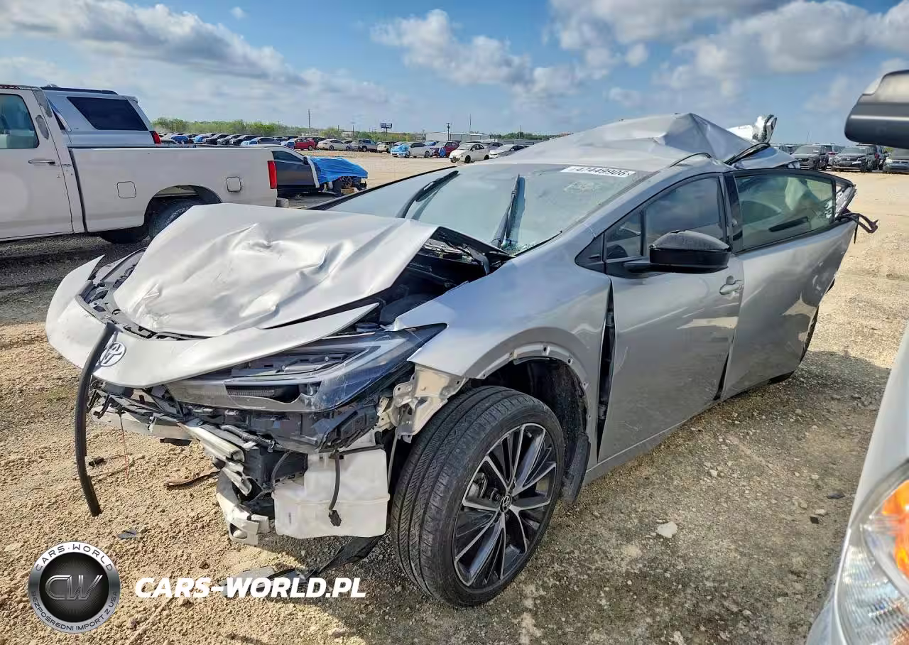 2024 Toyota Prius Le – zdjęcie 1 z 12