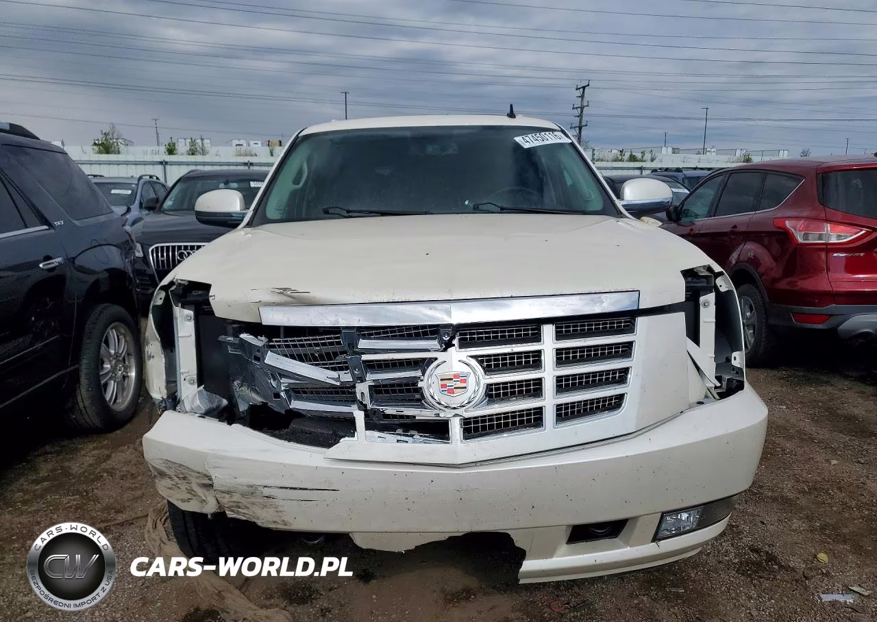2008 Cadillac Escalade Luxury VIN:1GYFK63808R202329 - 5