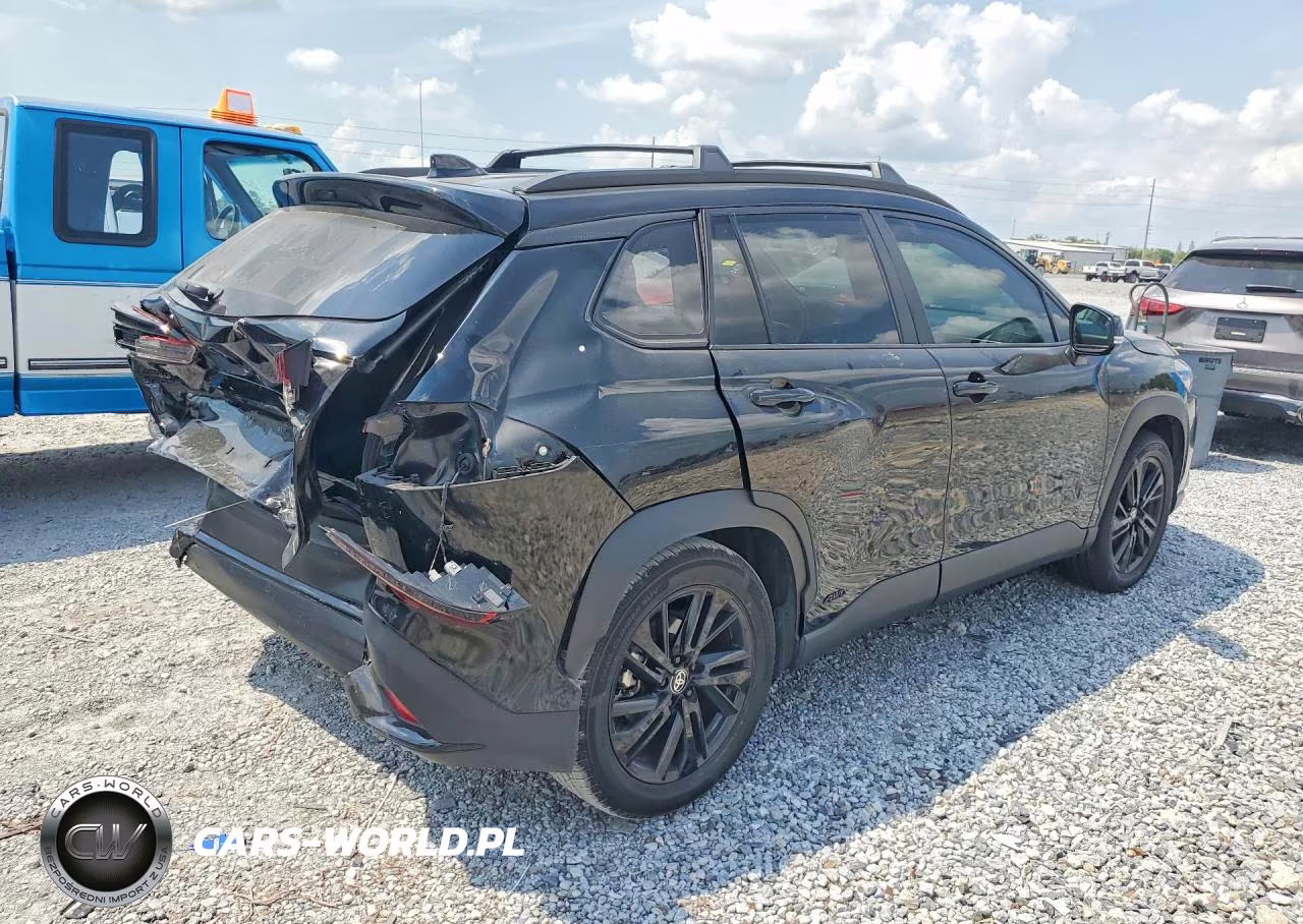 2024 Toyota Corolla Cross Hybrid Nightshade VIN:7MUFBABG7RV028821 - 3