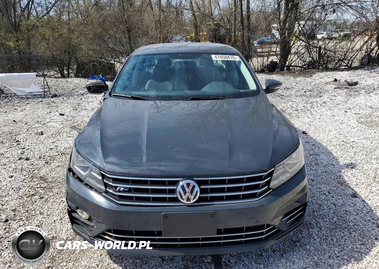 2017 Volkswagen Passat R-Line VIN:1VWDT7A38HC084876 - 5