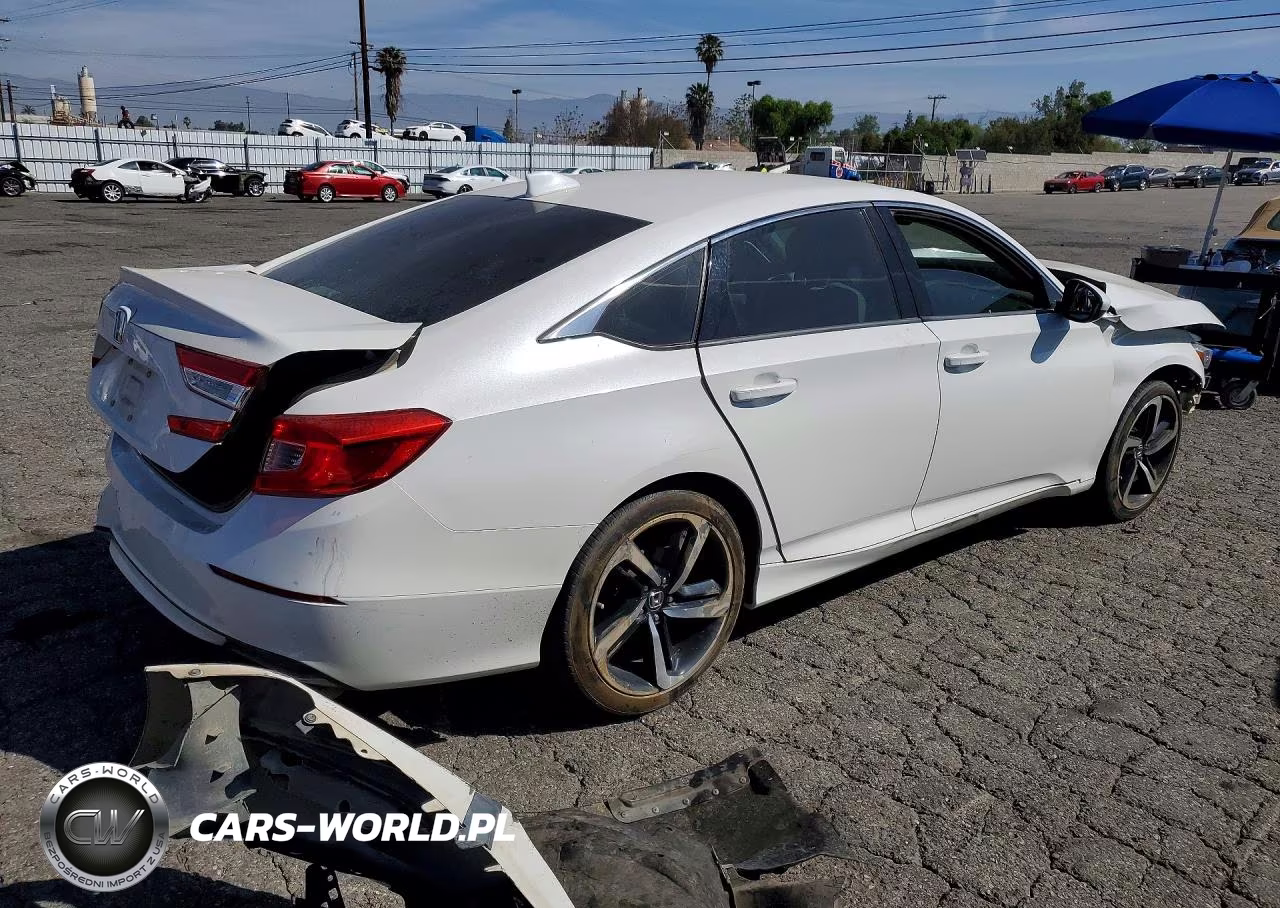 2018 Honda Accord Lx VIN:1HGCV1F13JA052756 - 3
