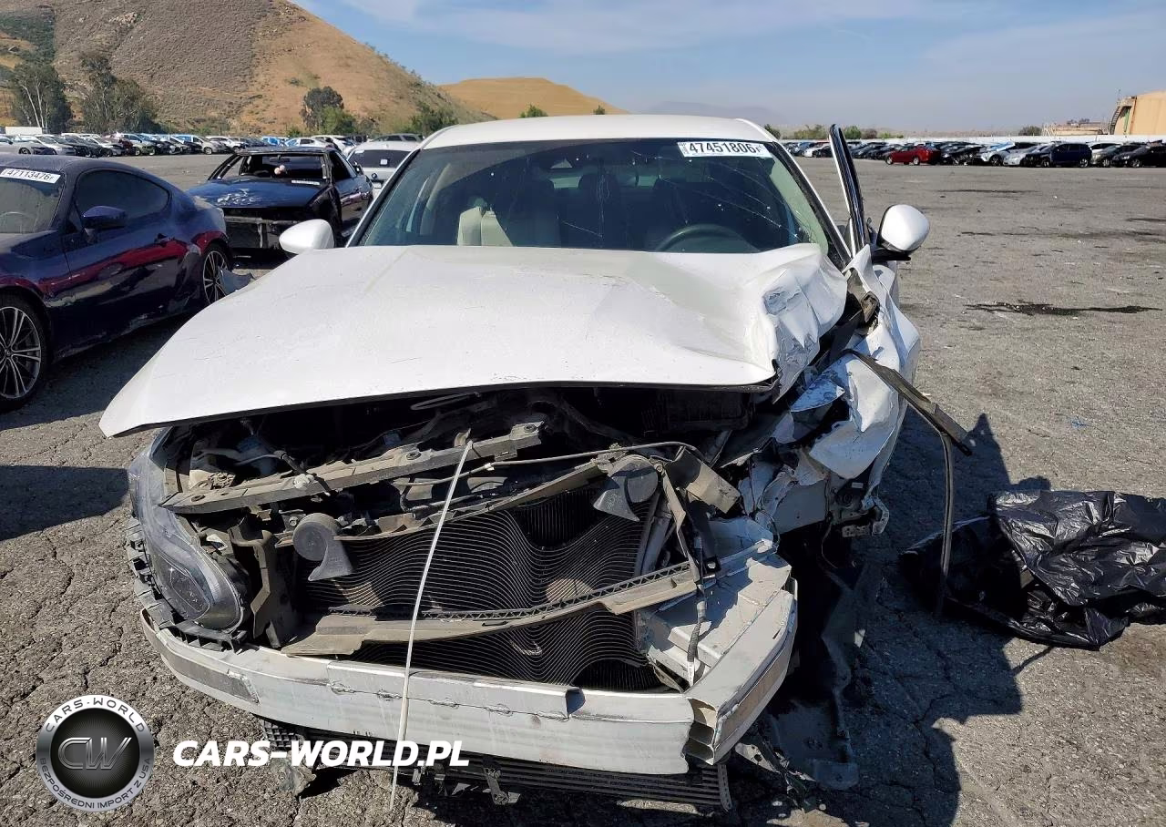 2018 Honda Accord Lx VIN:1HGCV1F13JA052756 - 5