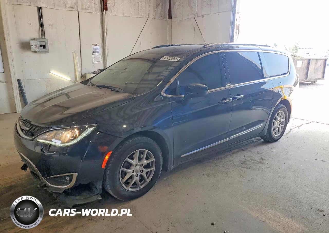 2020 Chrysler Pacifica Touring L