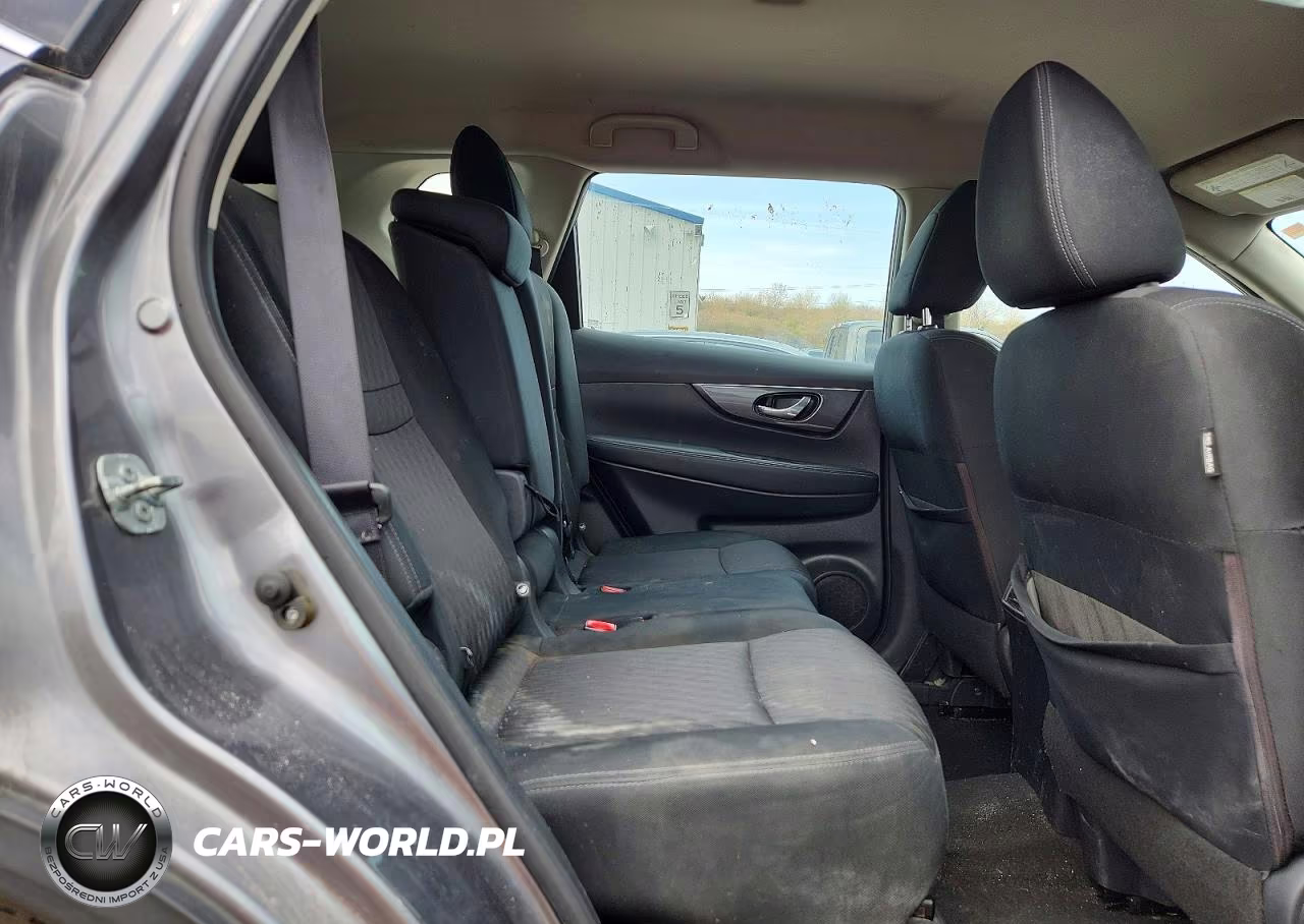 2018 Nissan Rogue S VIN:KNMAT2MV3JP575716 - 11