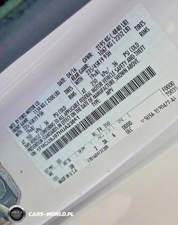 2017 Ford Escape Titanium VIN:1FMCU9J97HUA23861 - 13