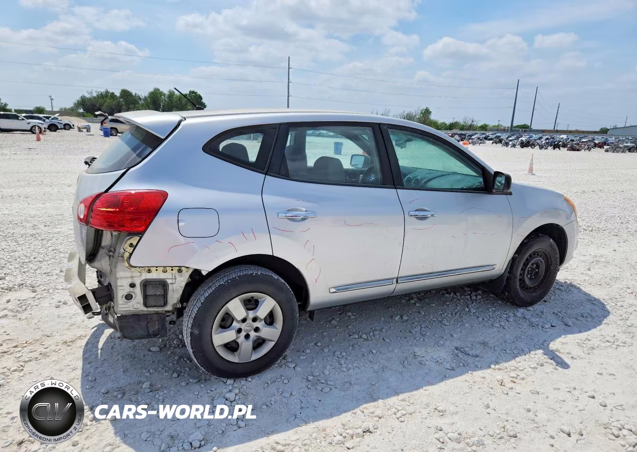 2013 Nissan Rogue S VIN:JN8AS5MT0DW013404 - 3