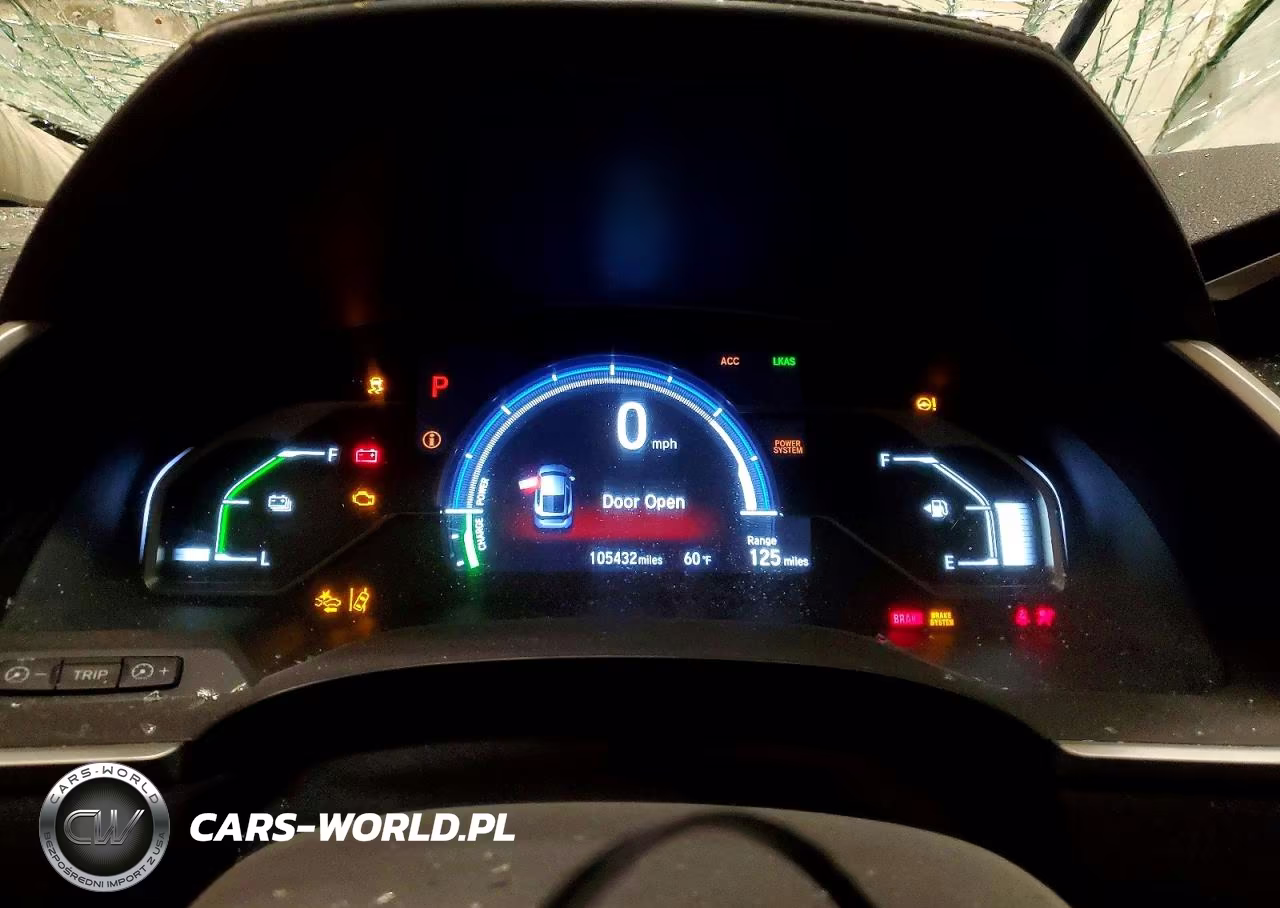 2018 Honda Clarity Touring VIN:JHMZC5F33JC001672 - 9