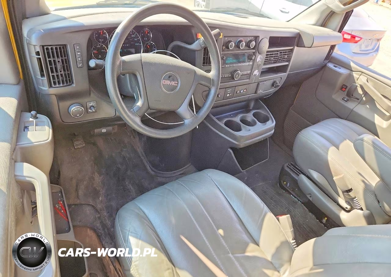 2023 GMC Savana 2500 Cargo Delivery Van VIN:1GTW7AFP7P1107681 - 8