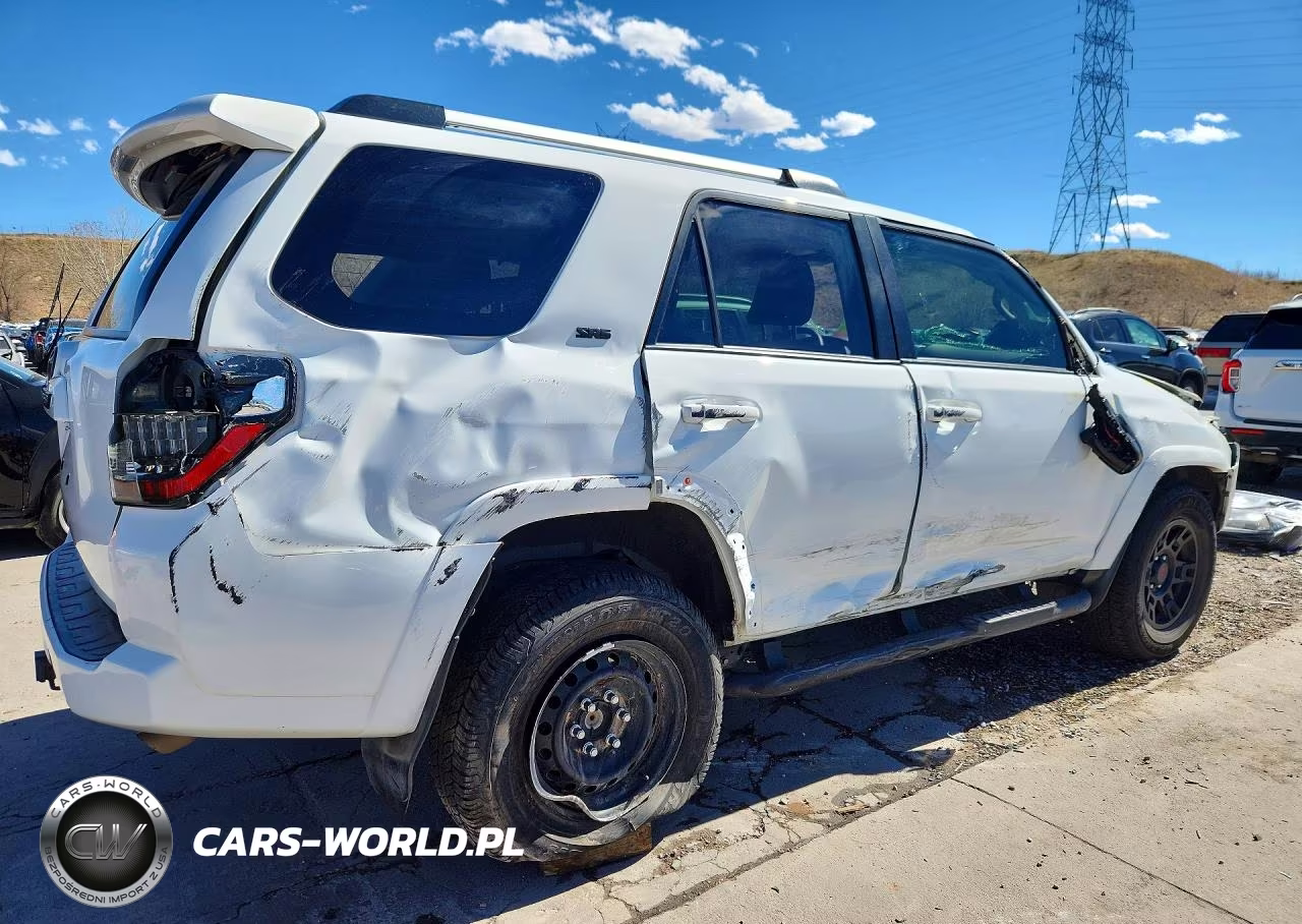 2021 Toyota 4Runner Sr5 VIN:JTEMU5JR4M5887932 - 3