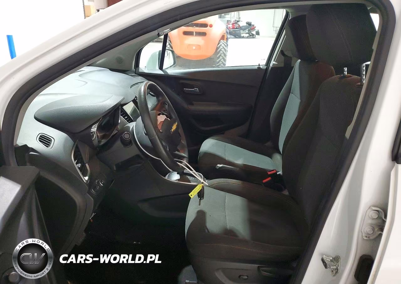 2018 Chevrolet Trax Ls VIN:KL7CJKSB3JB630344 - 7