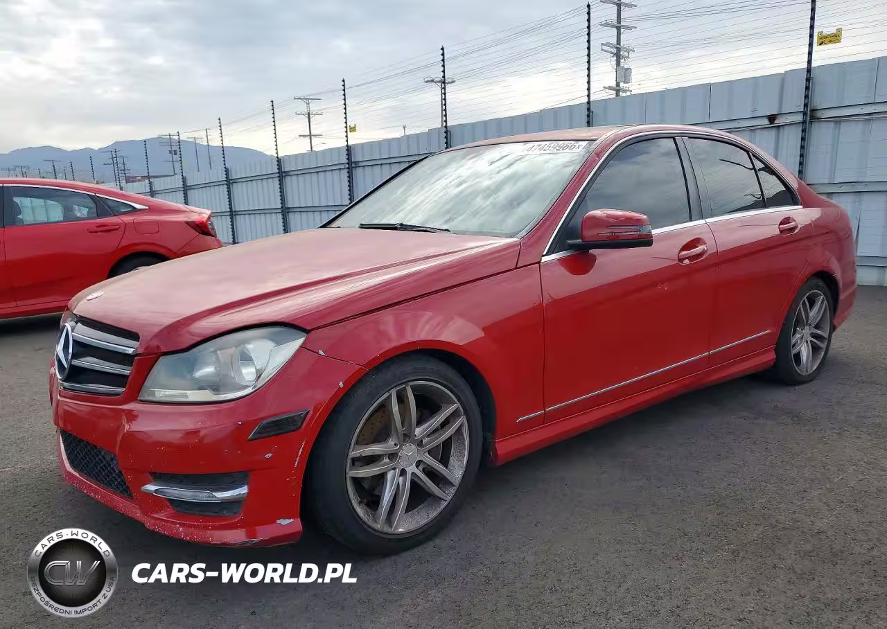 2013 Mercedes-Benz C 250