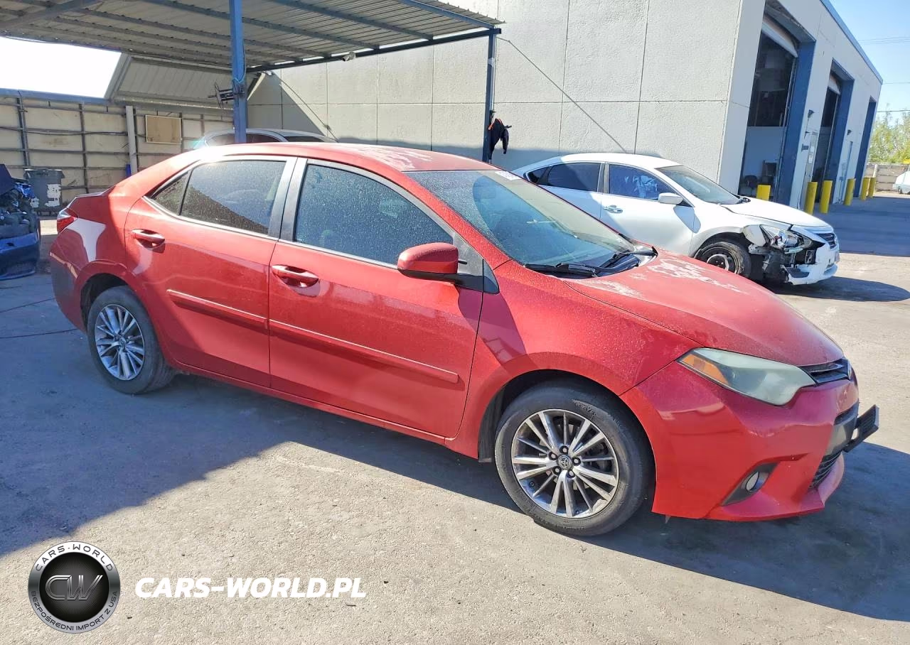 2015 Toyota Corolla Le Plus VIN:5YFBURHE8FP264177 - 4