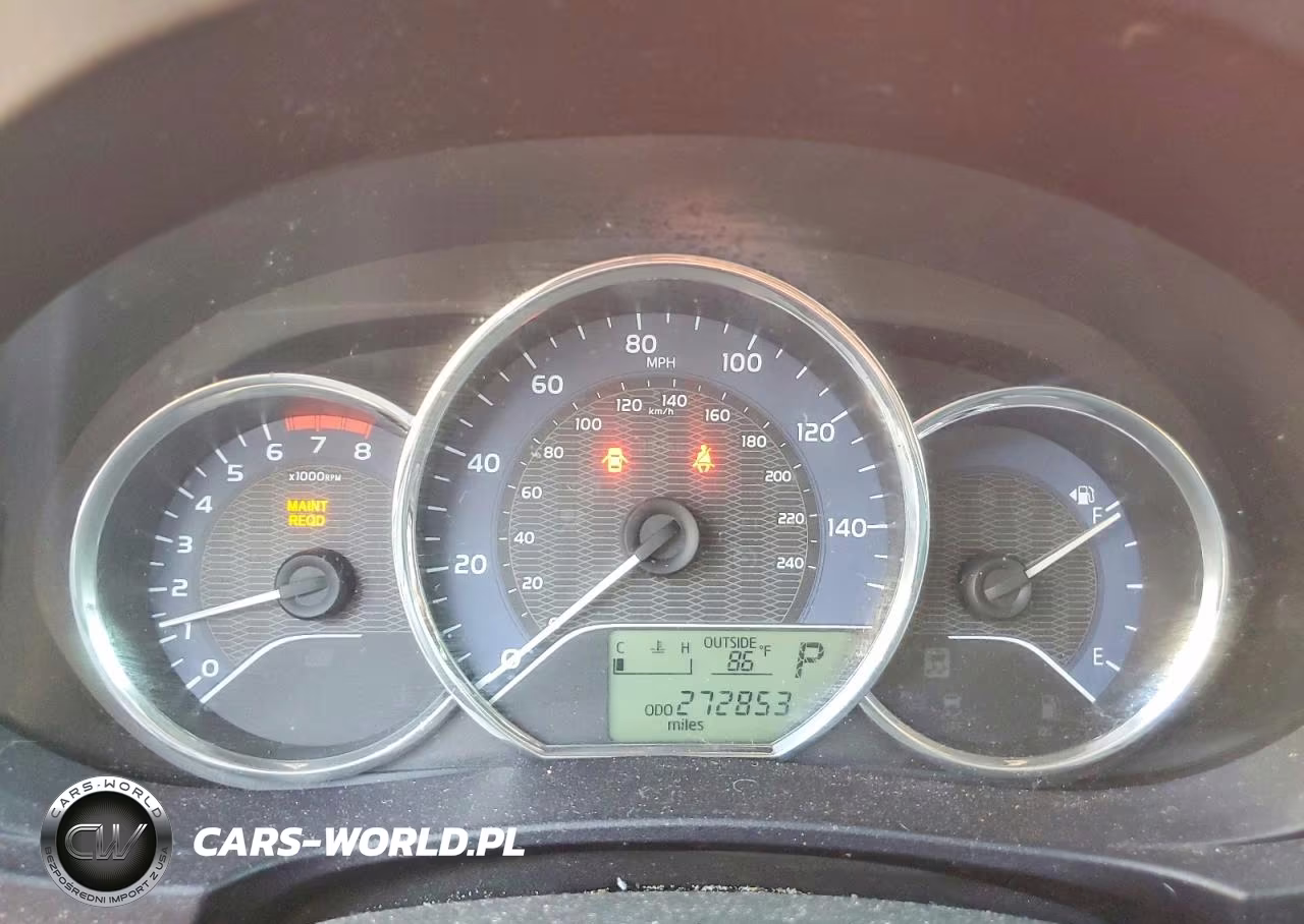 2015 Toyota Corolla Le Plus VIN:5YFBURHE8FP264177 - 9