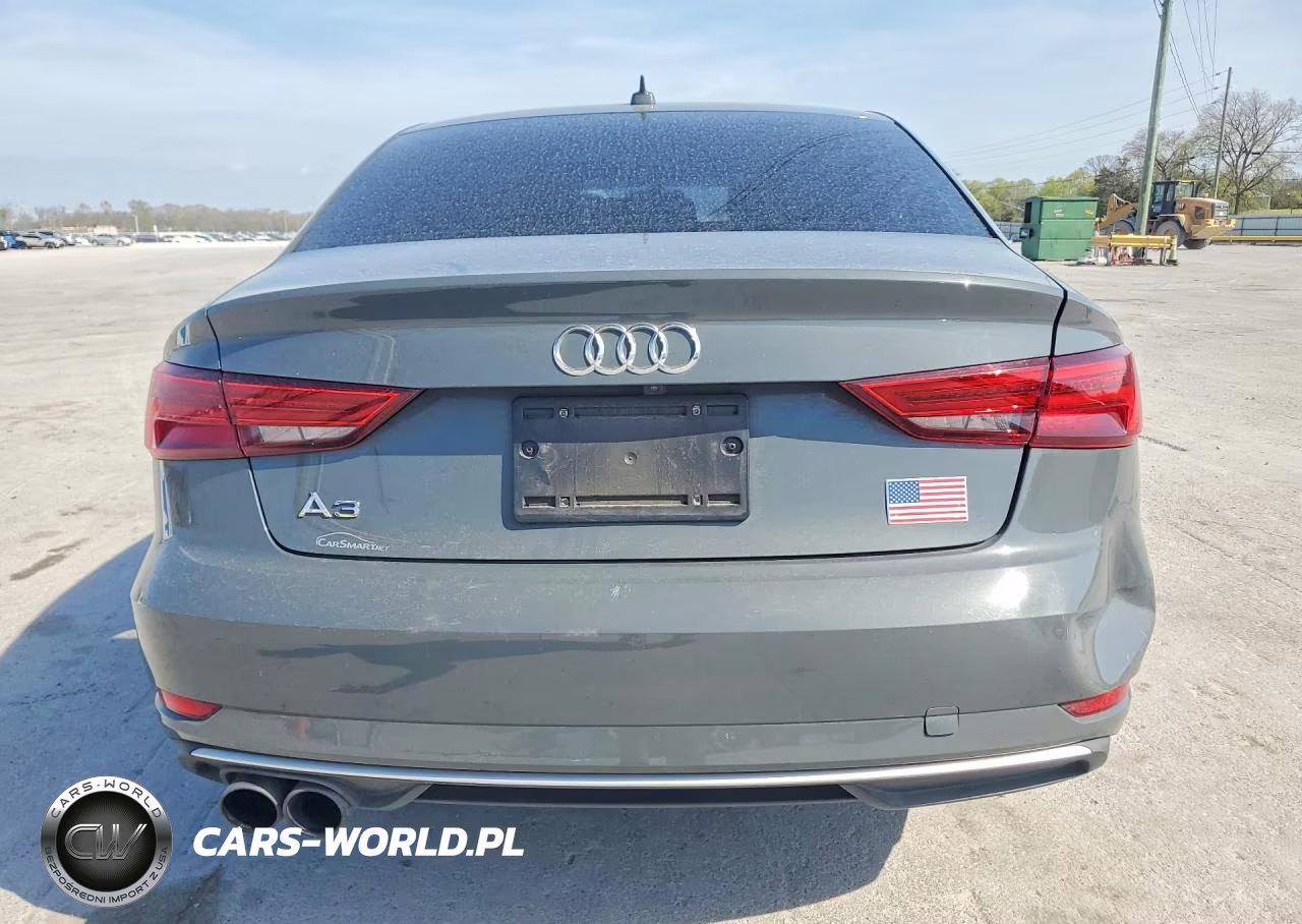 2017 Audi A3 Premium VIN:WAUAUGFF6H1030622 - 6