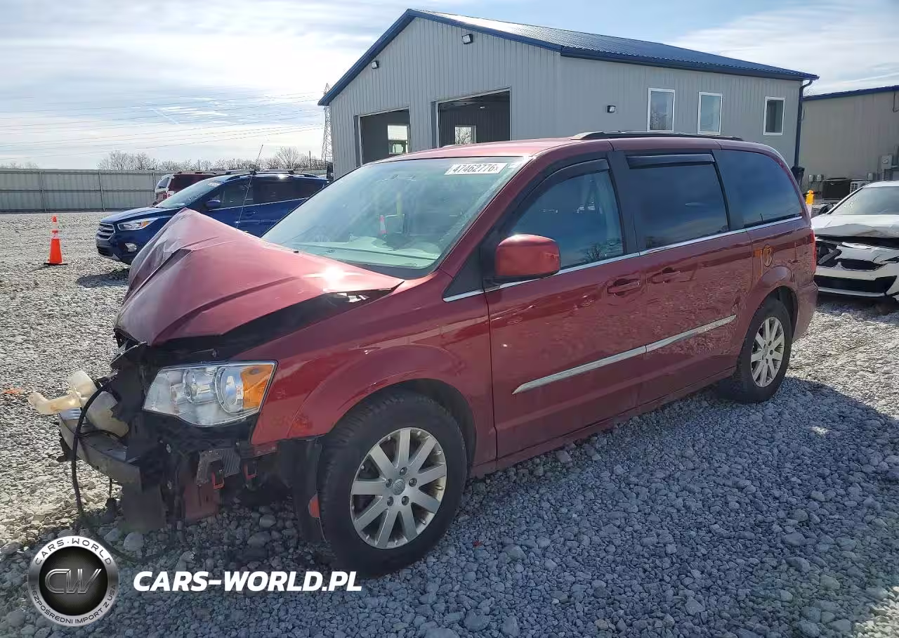 2016 Chrysler Town & Country Touring