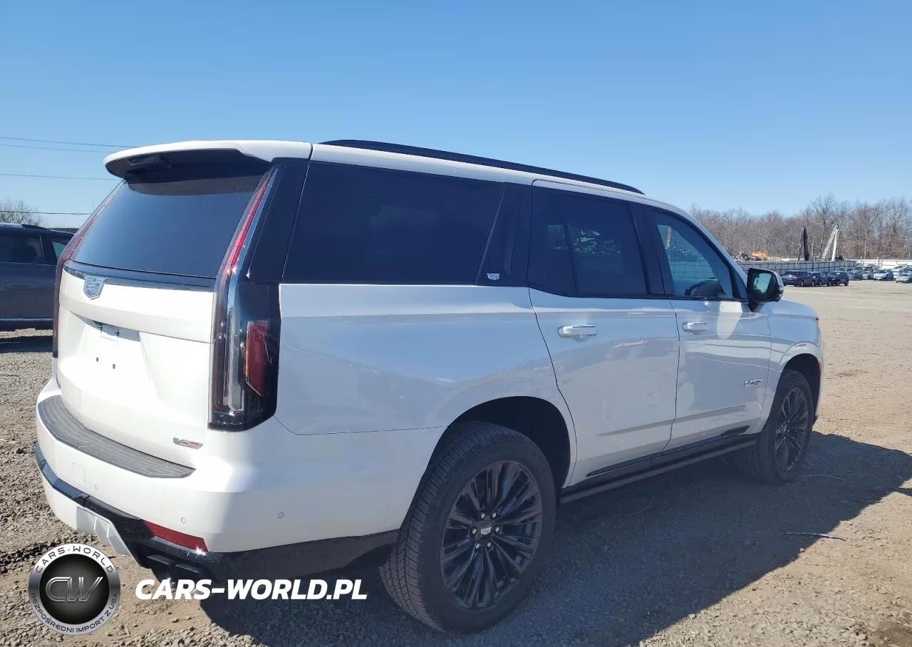 2024 Cadillac Escalade V VIN:1GYS4HK91RR400739 - 3