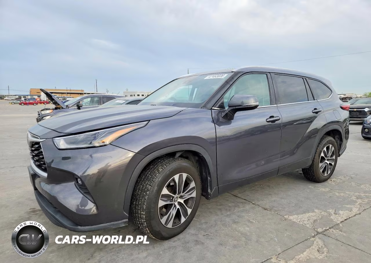 2021 Toyota Highlander Xle – zdjęcie 1 z 13