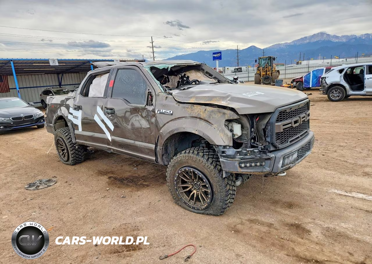 2015 Ford F150 Supercrew VIN:1FTEW1EF9FFC24056 - 4