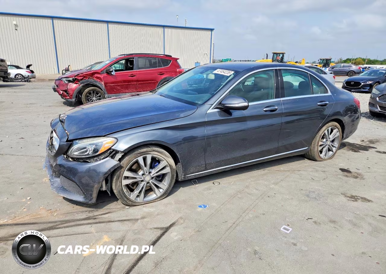 2015 Mercedes-Benz C 300 4Matic