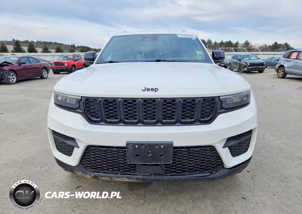 2023 Jeep Grand Cherokee Laredo VIN:1C4RJHAG8P8852154 - 5