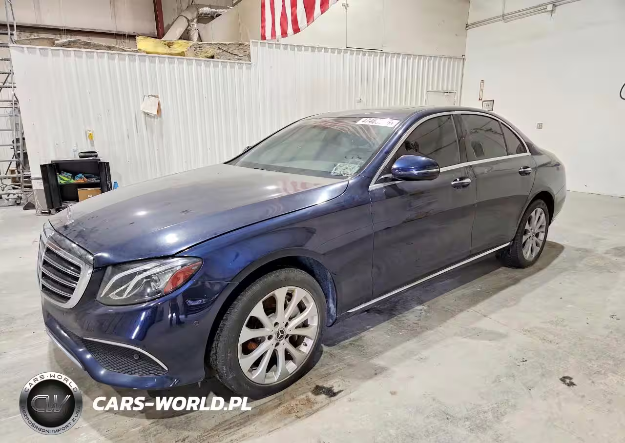 2017 Mercedes-Benz E 300