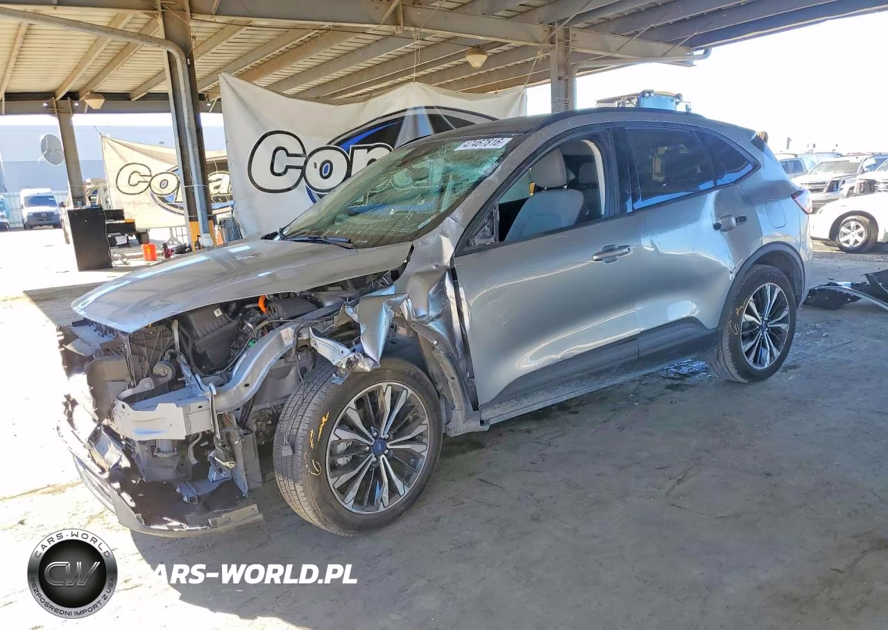 2022 Ford Escape Se