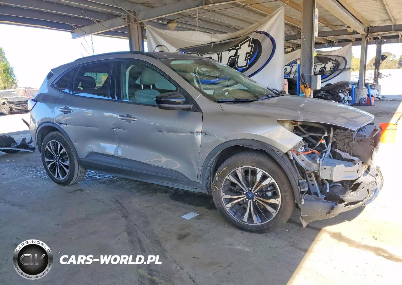 2022 Ford Escape Se VIN:1FMCU9BZ7NUB06829 - 4