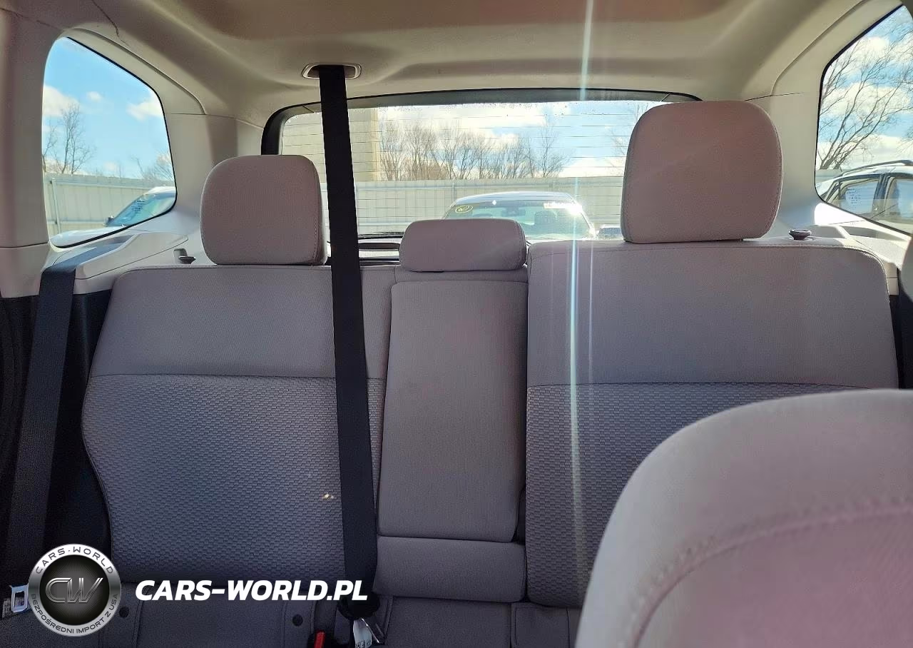 2018 Subaru Forester 2.5I Premium VIN:JF2SJAEC2JH532370 - 10