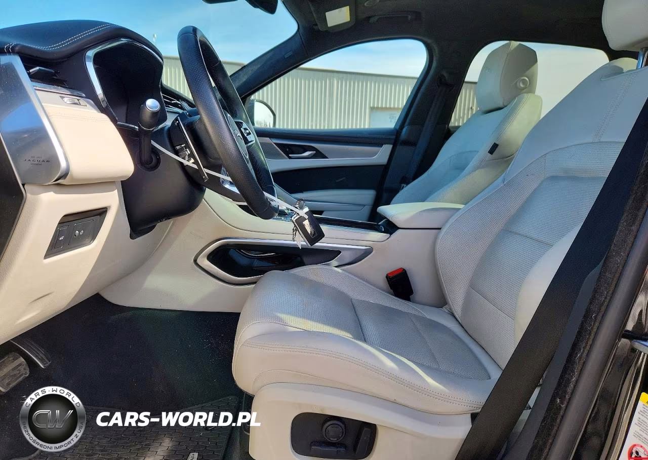 2023 Jaguar F-Pace R-Dynamic S VIN:SADCT2FU2PA715848 - 7