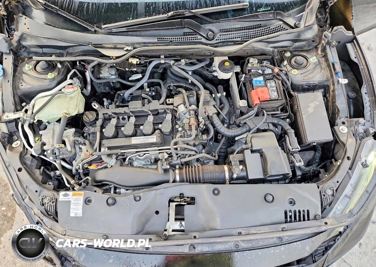 2018 Honda Civic Sport Touring VIN:SHHFK7H9XJU233708 - 11