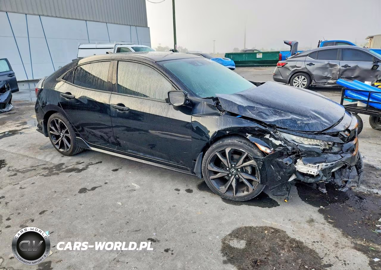 2018 Honda Civic Sport Touring VIN:SHHFK7H9XJU233708 - 4