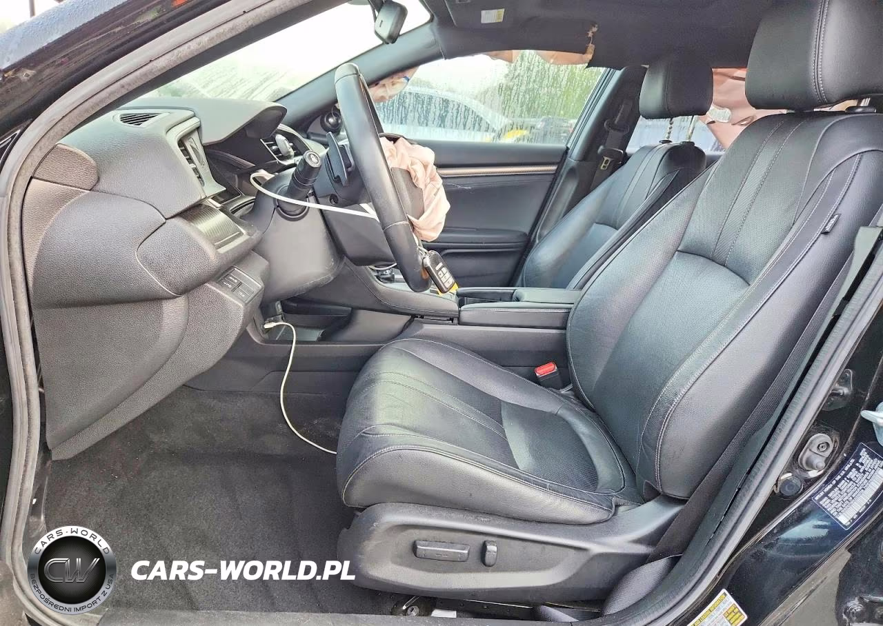 2018 Honda Civic Sport Touring VIN:SHHFK7H9XJU233708 - 7