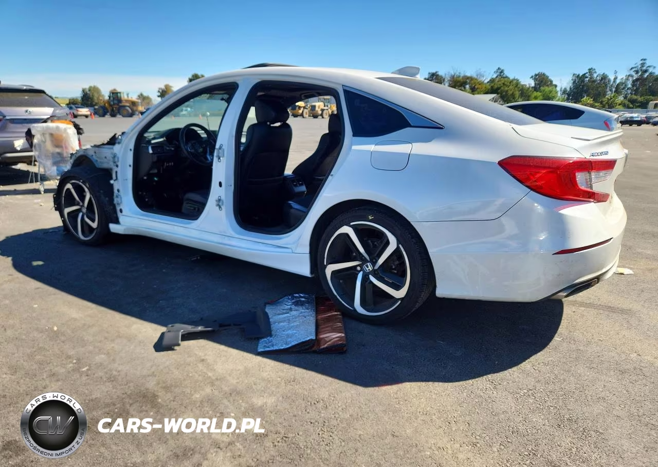 2018 Honda Accord Sport VIN:1HGCV2F36JA027681 - 2