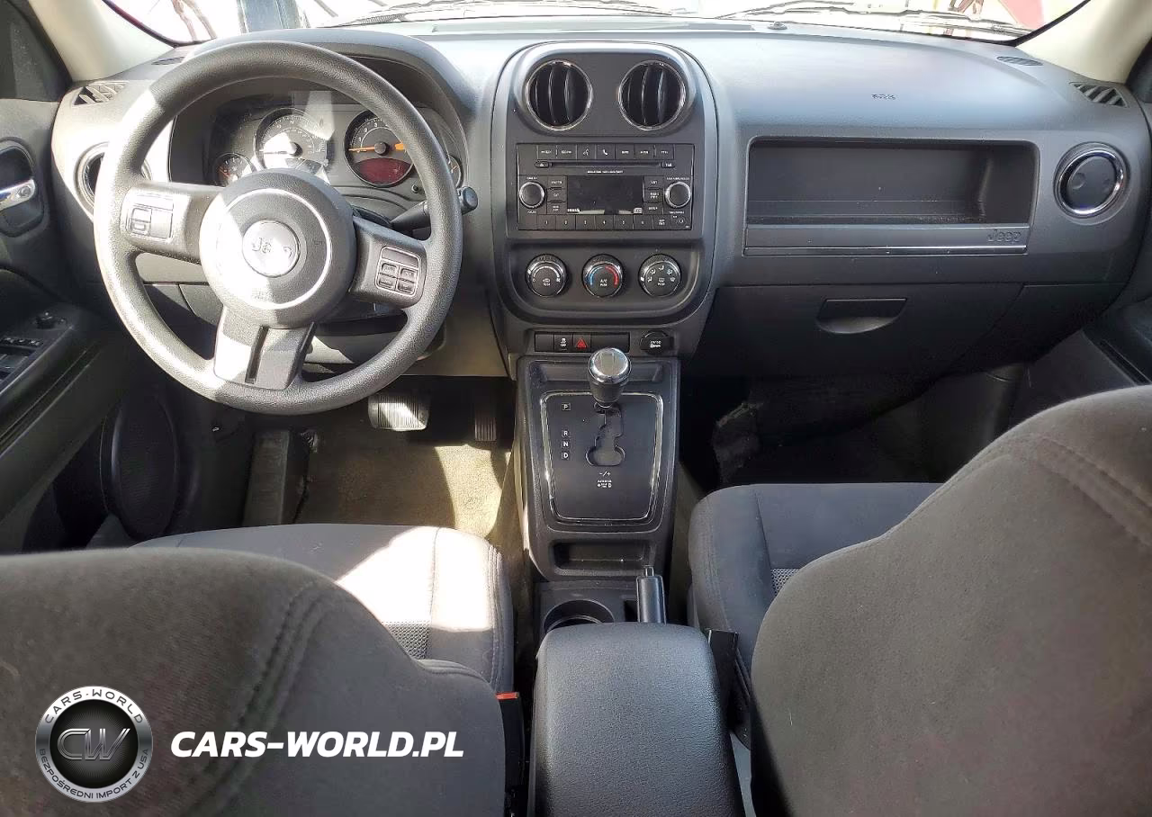 2016 Jeep Patriot Sport VIN:1C4NJPBA9GD813843 - 8